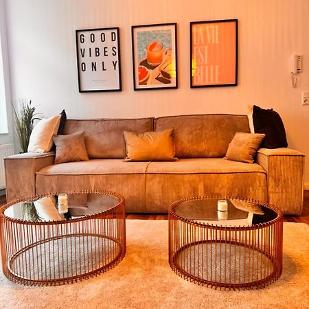 New Apartment In Magdeburg Buckau - Waschmaschine, Smart-Tv, Neues Badezimmer Ngoại thất bức ảnh